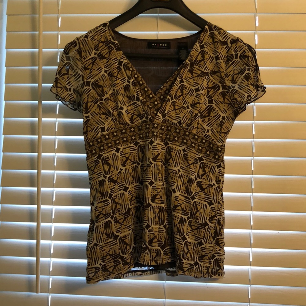 Empire style figure flattering top